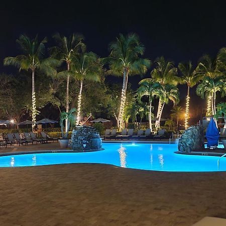 North Naples Free Golf! Stay, Play, Work From Luxury 2Bdr Plus Den 1St Floor Villa In Lely Golf Resort מראה חיצוני תמונה